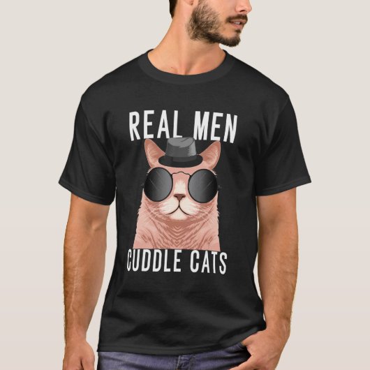 本当の男は猫を抱っこする 猫お父さん Tシャツ (正面)