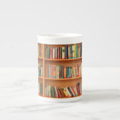 本棚の背景の書籍 ボーンチャイナマグカップ (正面)