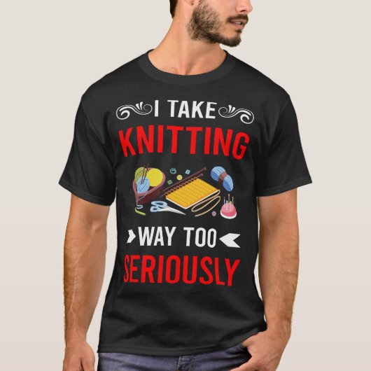 本気で編み物をする人 Tシャツ (正面)