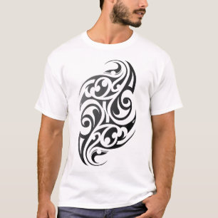 本物の伝統的マオリ族のタトゥー。アートオン Tシャツ