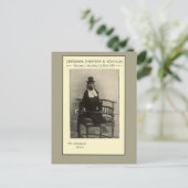 本物の奇妙さ – スーツを着たサル ポストカード (スタンド正面)