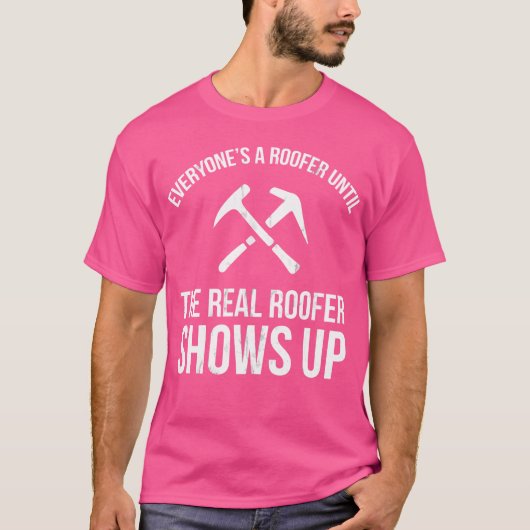本物の屋根職人がやってくる 面白い屋根工事のお仕事Tシャツ Mp f Tシャツ (正面)