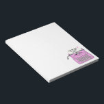 机からピンクレトロヴィンテージタイプライター ノートパッド<br><div class="desc">ピンクの可愛いヴィンテージタイプライターあなたのテキストでカスタマイズ可能。</div>