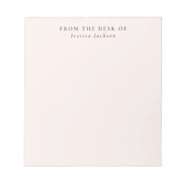 机からピンク色のミルク ノートパッド