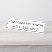 机のサイン席に座って… デスクネームプレート (正面)