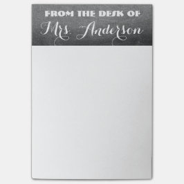 机の黒板のタイポグラフィの先生から ポストイット