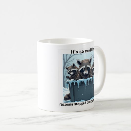 机ユーモアのあるの上にコーヒ保ーのマグ。 コーヒーマグカップ (正面右)