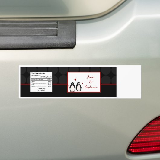 李のための水差しのラベルのペンギン愛カップルの仲間 バンパーステッカー (車上)