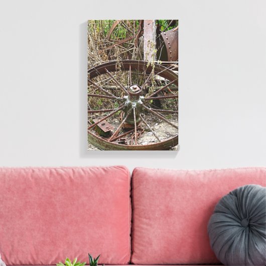 村落の捨てられた金属アイテム キャンバスプリント (インサイチュ (リビング))