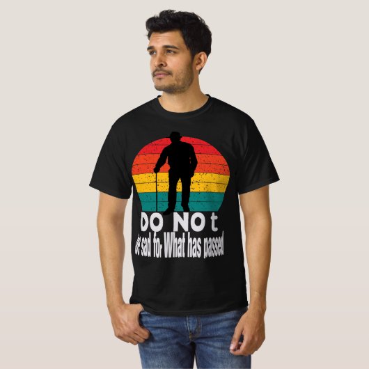 杖の上級市民エッセンシャルTシャツを尊重する Tシャツ (正面フル)