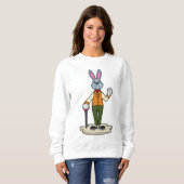 杖を持つ紳士としてのウサギ スウェットシャツ (正面フル)