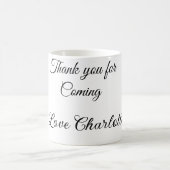 来てくれてありがとう、名前を追加したテキストメッセージ コーヒーマグカップ (中央)