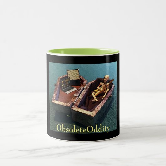 来世のマグの楽園 ツートーンマグカップ (中央)