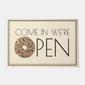 来In We're Open Everything Bagelベーカリーカフェ ドアマット (正面)