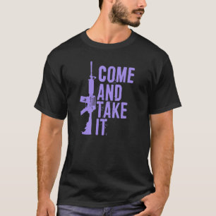 来Pro 2A Second Correction Gun Rightを取得 Tシャツ