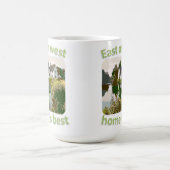 東または西の家は最も最高のです コーヒーマグカップ (中央)