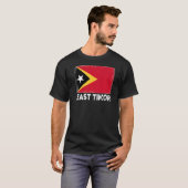 東ティモール国旗のサポート東ティモールの人々Wome Tシャツ (正面フル)