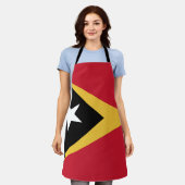 東ティモール国旗 エプロン (着用した状態)