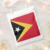 東ティモール国旗 フェイバーバッグ (クリップ留めされた状態)