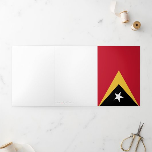 東ティモール国旗 三つ折りカード (外部)