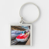 東京駅で新幹線2本 キーホルダー (正面)