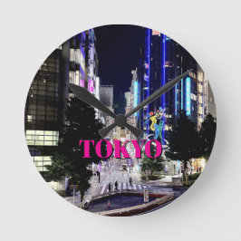 東京 日本 夜のネオンライト ラウンド壁時計