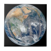 東半球を示す全地球。 タイル (正面)