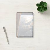 東南アジアのセレベス海からサングリントが光る ポストイット (オフィス)