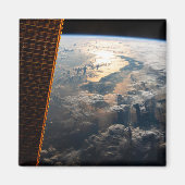 東南アジアのセレベス海からサングリントが光る マグネット (正面)