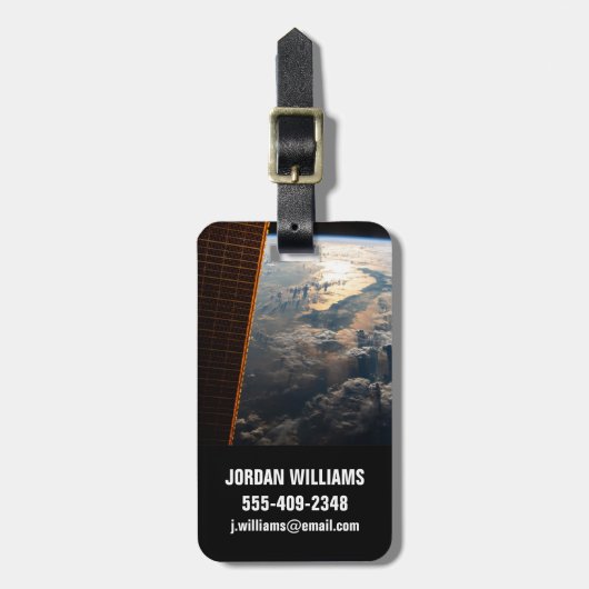 東南アジアのセレベス海からサングリントが光る ラゲッジタグ (正面縦)