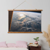 東南アジアのセレベス海からサングリントが光る 吊り下げ型タペストリー (寝室)