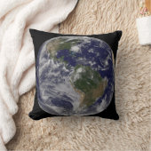 東海岸にハリケーン・アイリーンと完全な地球。 クッション (ブランケット)
