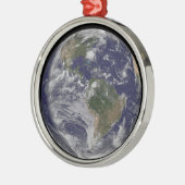 東海岸にハリケーン・アイリーンと完全な地球。 メタルオーナメント (左)