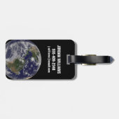 東海岸にハリケーン・アイリーンと完全な地球。 ラゲッジタグ (裏面横)