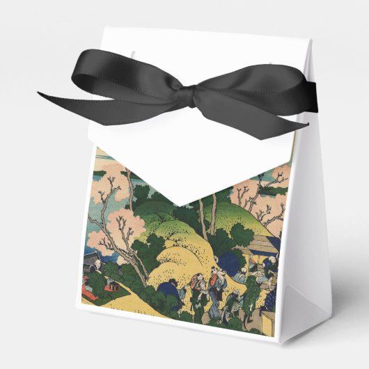 東海道の品川、御殿山。 フェイバーボックス (正面サイド)