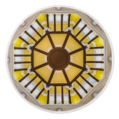 東飾京駅の天井 セラミックノブ (正面)