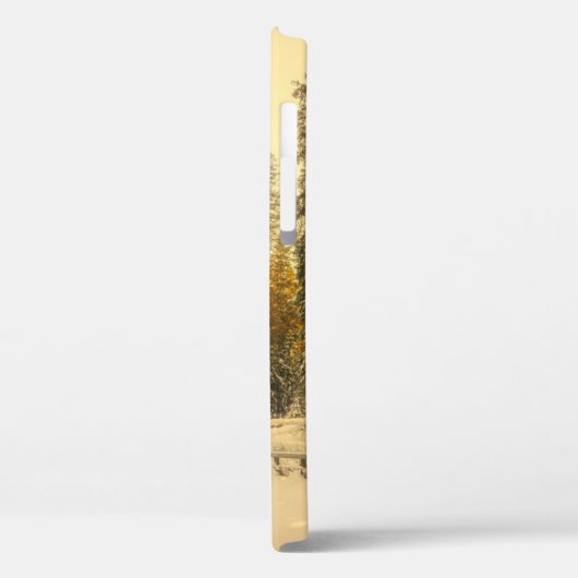 松の木が生える雪の冬の道 Case-Mate iPhoneケース (裏面 / 左)