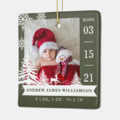 松の木と雪のベビー誕生統計と写真赤 セラミックオーナメント (左)