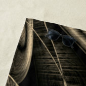 松の木に溝が生えたような曲がり角 ビーチタオル (インサイチュ)