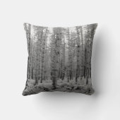 松の木の森の白黒パーソナライズされた クッション (裏面)