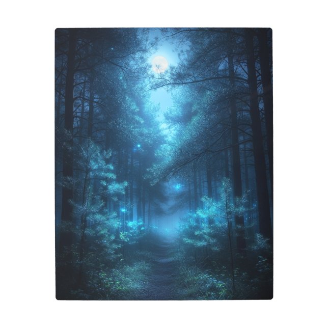 松の森と月明かり – 青い光 メタルプリント (正面)