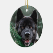 松の森のクリスマスに訪れる秋田犬 セラミックオーナメント (右)