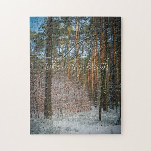 松の森の中の晴れた冬の日 ジグソーパズル (縦)