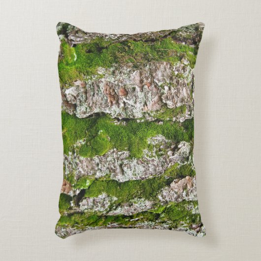 松の樹皮にコケがある アクセントクッション (正面(垂直))