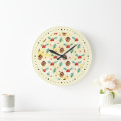 松の球果と柊のクリスマスパターン ラージ壁時計 (ホーム)