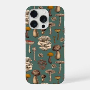 松の緑に映える野生のキノコ iPhone 15 PROケース