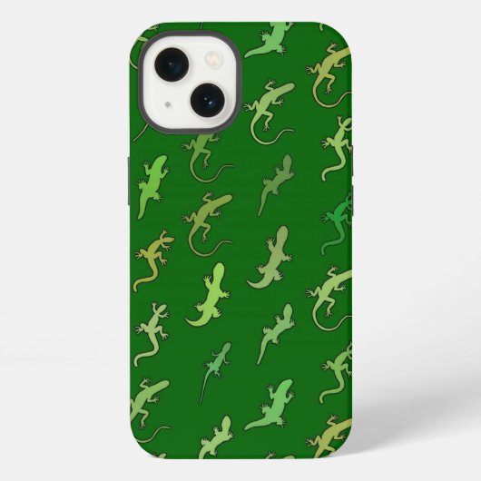 松の緑の上のトカゲとヤモリ iPhoneケース (裏面)