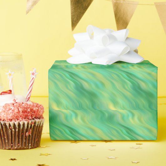 松の緑の波状テクスチャ ラッピングペーパー (誕生日パーティー)