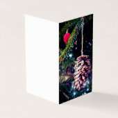 松ぼっくりと赤い飾り玉 (外部)