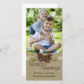 松ぼっくりと麻の実のクラシカルなホリデーグリーティング シーズンカード (正面/裏面)